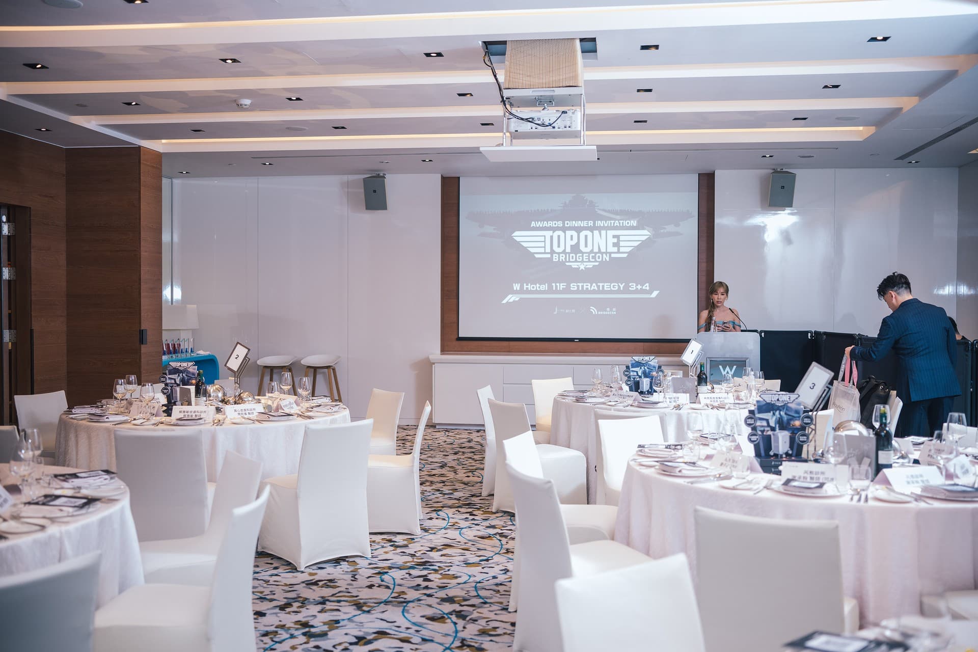 橋締 W Hotel_晚宴入口與迎賓空間設計